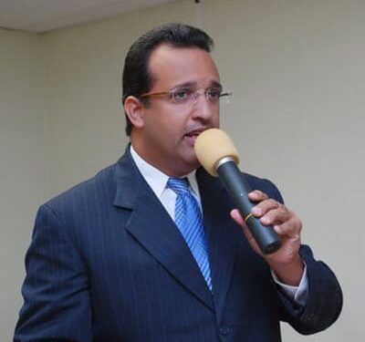 Alberto Mota agradece a la ALS el reconocimiento a su trayectoria