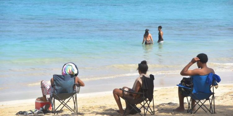 Llegada de visitantes a RD aumentó un 5 % en Semana Santa del 2023