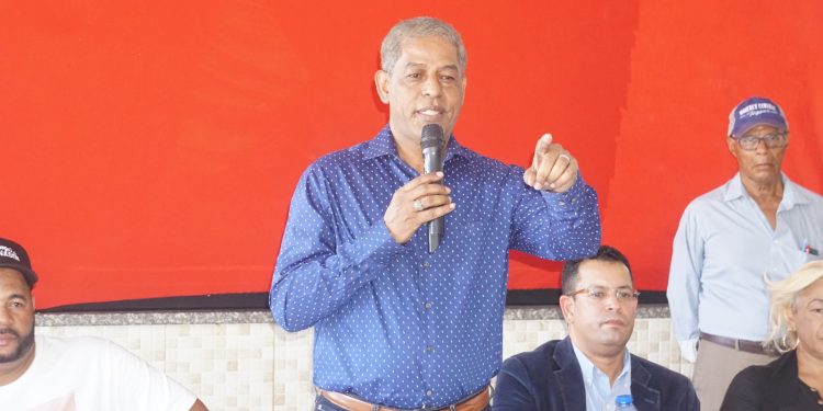 Federico Reynoso asegura si elecciones fueran hoy, Abinader ganaría con un 55%