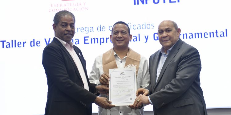 INFOTEP y DIECOM concluyen segundo taller de vocería empresarial y gubernamental