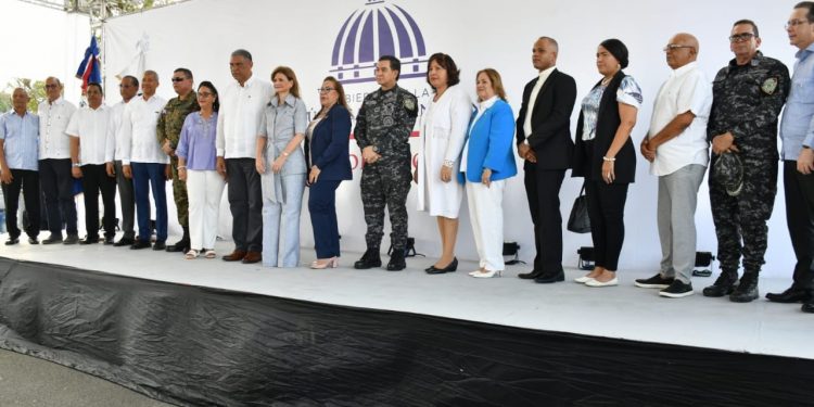 Ministerio de Interior y Policía inicia patrullaje por cuadrantes Santiago