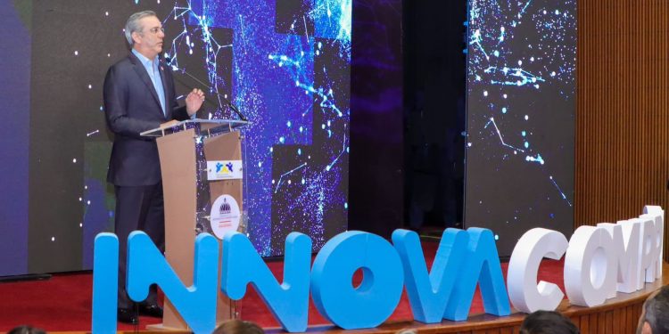 Gobierno presenta herramientas tecnológicas para mantener calidad y transparencia en las contrataciones públicas