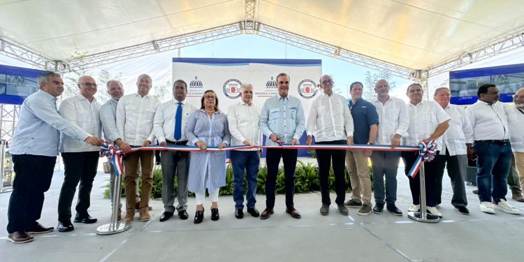 Presidente Abinader inaugura rehabilitada Planta de Tratamiento Noriega II y otras obras de agua potable