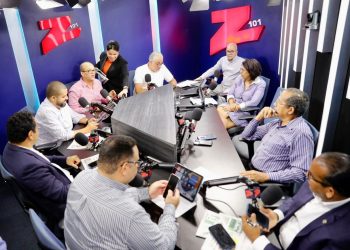 Fredy Fernandez asegura encabeza todas las encuestas para ganar la senaduría de Hermanas Mirabal