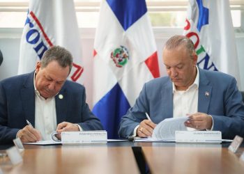 Proindustria y Promipyme firman acuerdo de 100 millones para mipymes dirigidas por Mujeres