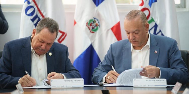 Proindustria y Promipyme firman acuerdo de 100 millones para mipymes dirigidas por Mujeres