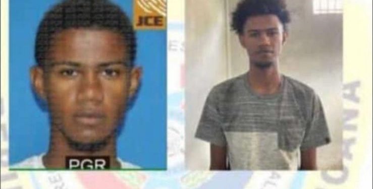 Se entregó a las autoridades uno de dos hombres acusados de matar a un funcionario durante un atraco a mano armada, en Puerto Plata