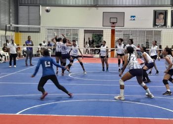 Intermunicipal invitacional de voleibol Copa Alcaldía de Santiago marcha a buen ritmo