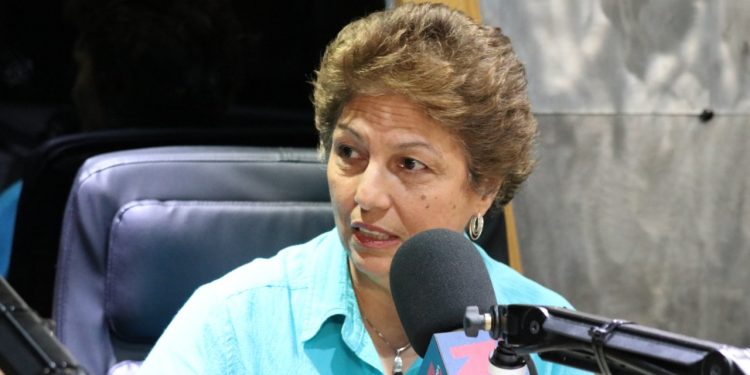 Rosario Espinal enumera cinco razones por la cuál le sería difícil al PLD-FP repetir la hazaña del 2004 ahora a Abinader y PRM