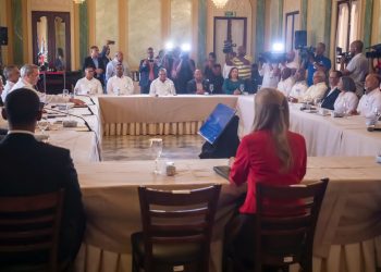 Presidente Abinader se reúne con directivos ADP y el ministro de Educación e insta a un gran acuerdo nacional para la educación