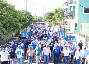 Yoger de León proclama Fredy Fernández ganará la senaduría por el PRM con más de un 60%