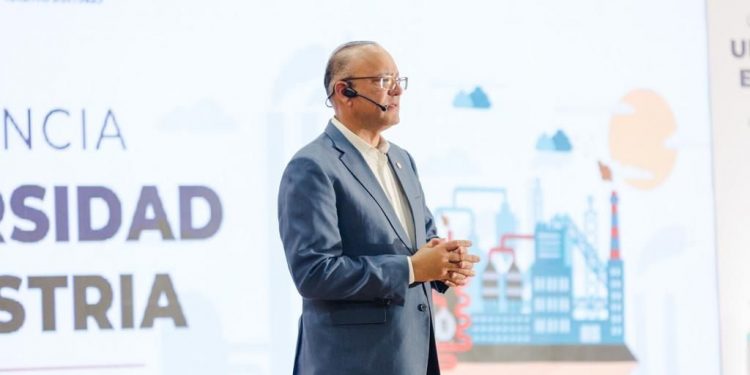 Ulises Rodríguez abordará desarrollo de zonas francas en RD durante tertulia en Santiago