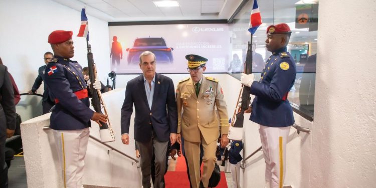 Presidente Abinader sale a la República Cooperativa de Guyana para fortalecer relaciones diplomáticas