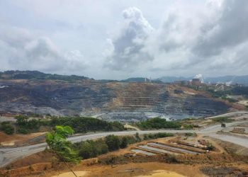 Barrick pagará RD$1,135 millones de fianza para poder hacer presa de colas