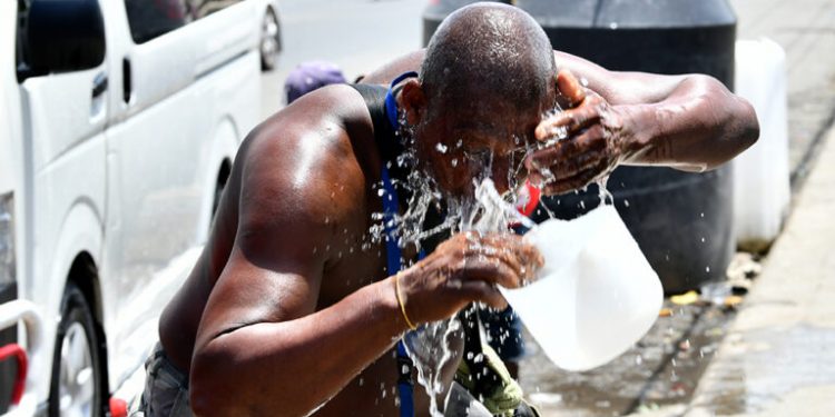El calor les pasa factura a hogares y negocios del país