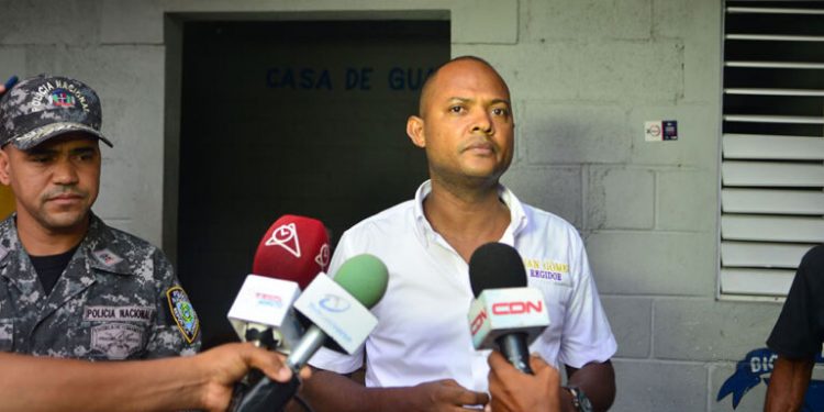 Protestan ante cuartel por desborde de robos