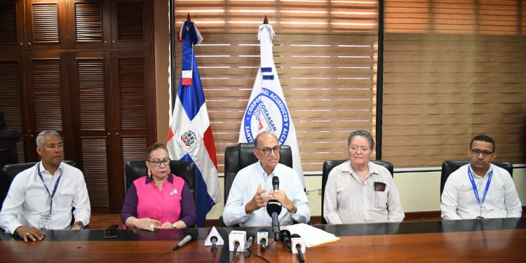 Director de Coraasan denuncia campaña difamatoria contra institución que dirige y su persona