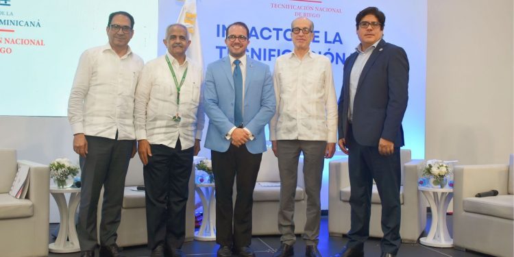 Expertos destacan importancia del riego tecnificado para la seguridad alimentaria del país