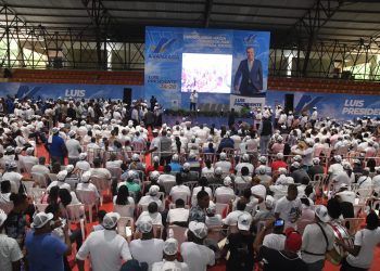 Camacho lanza movimiento de apoyo a la reelección de Abinader Carolina Mejía juramenta miembros de Avanzada Democrática Moderna