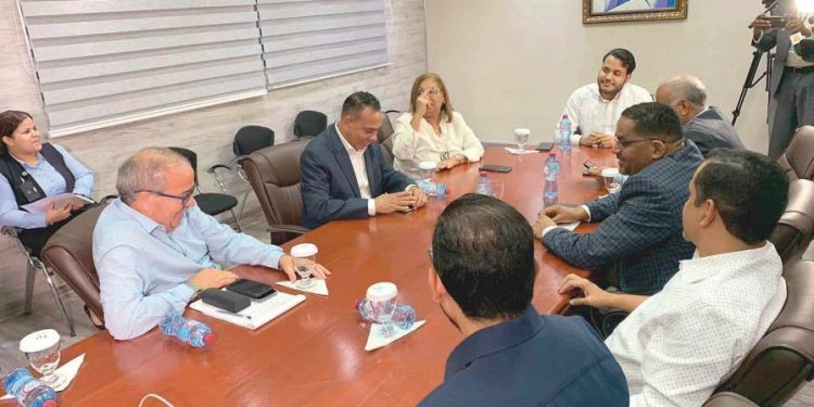 Titulares de Cámara de Cuentas son acusados de violar la Constitución, Código Penal y varios reglamentos