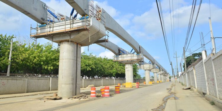 Avanzan los trabajos de monorriel Santiago