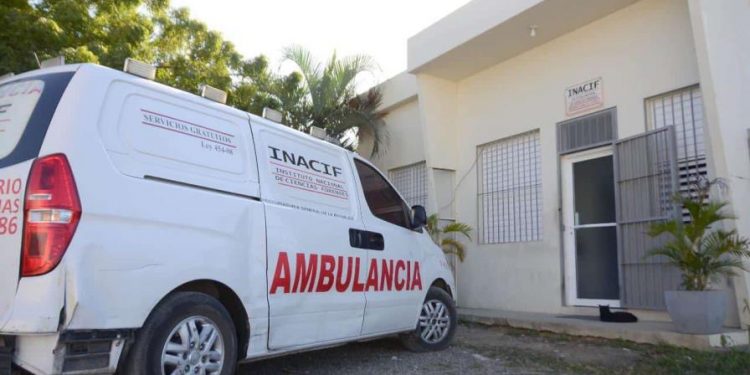 Matan hombre mientras intercedía en discusión entre su hijo y un vecino