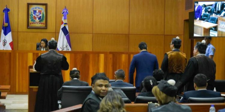 Juez envía a juicio de fondo a principales acusados del caso Coral