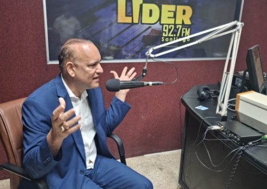 Ulises Rodríguez denuncia mayoría de barrios de Santiago están llenos de basura, sucios y abandonados