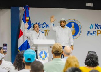 Paliza juramenta alcalde de la Fuerza del Pueblo en el PRM del distrital de La Isabela Histórica, Puerto Plata