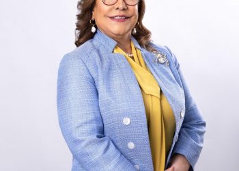 Gobernadora Rosa Santos vaticina triunfo en primera vuelta del presidente Luis Abinader en el 2024