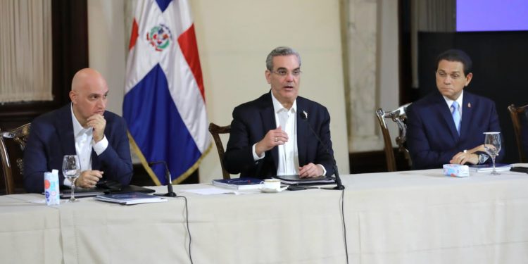 Presidente Abinader: "Pacto Dominicano por el Agua 2021-2036 es un "pacto nacional por la vida"