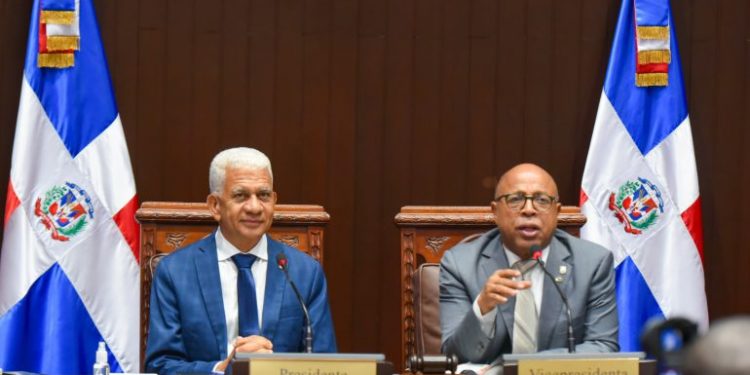 Presidentes de Cámara Senado y Diputados acuerdan trabajar en unión para agilizar aprobación de proyectos