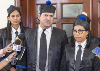 Tribunal aplaza inicio de audiencia contra imputados del caso Cattleya