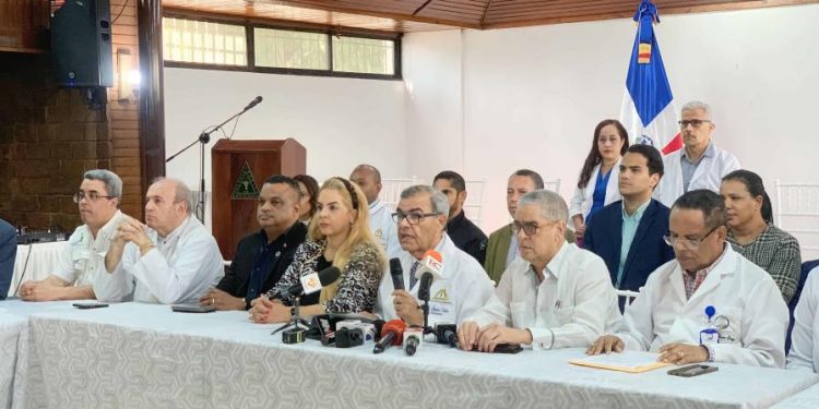 Médicos anuncian otro paro de labores por 48 horas en septiembre