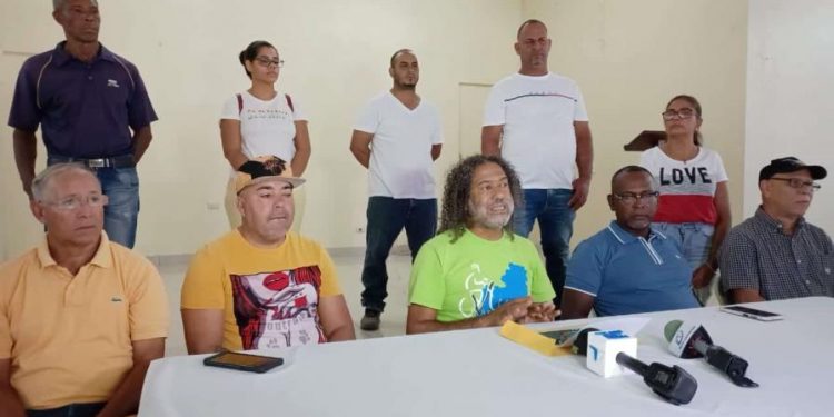 Amenazan con protestar en Santiago por incumplimiento de obras en comunidades de la Cordillera Septentrional