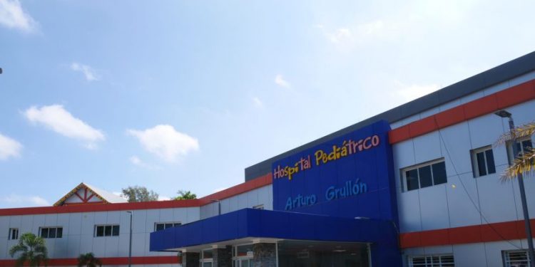 Hospital Arturo Grullón asiste de manera integral a niños y adolescentes con cáncer