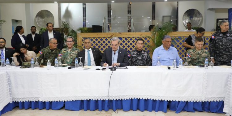 Presidente Abinader encabeza reunión de seguimiento sobre seguridad ciudadana