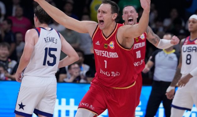 Alemania tumba a Estados Unidos y peleará con Serbia por el título en la Mundial de baloncesto