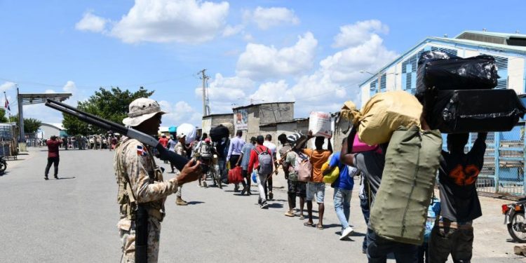 Cierre fronterizo impacta en comercio del Distrito Nacional