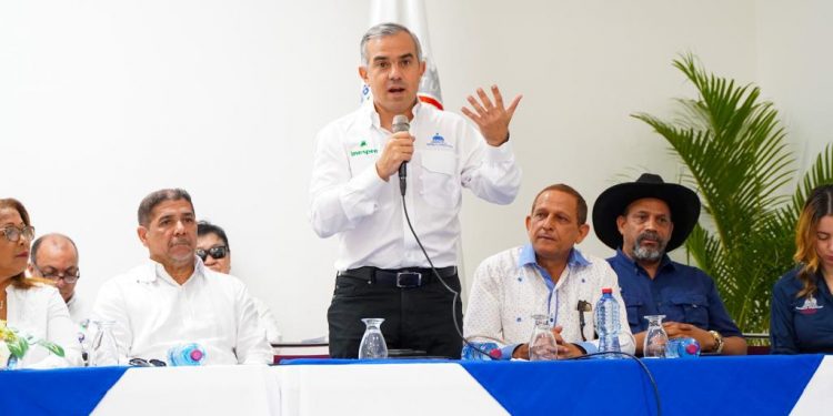 Inespre anuncia venta de cartón de huevos a 100 pesos de productores de Dajabón