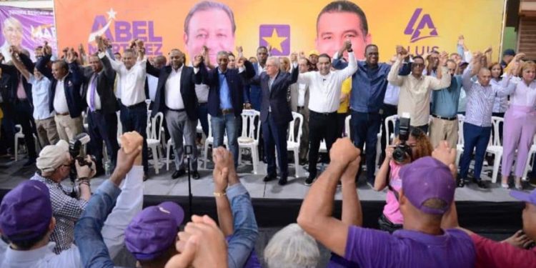 Danilo pide escoger delegados dispuestos a dar "hasta la vida" para defender el voto