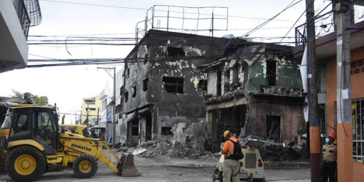 Este sábado conocerán medida de coerción a dueños de Vidal Plast por explosión en San Cristóbal