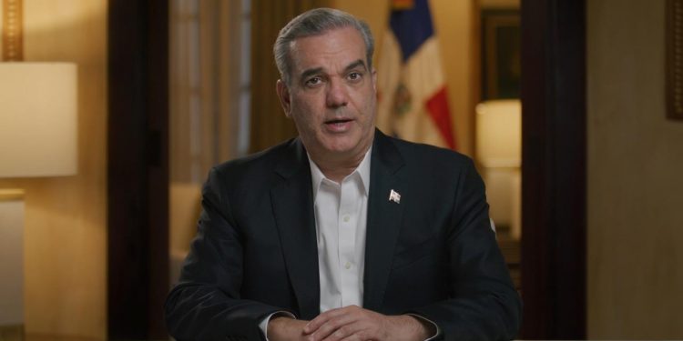 Abinader mantendrá la frontera cerrada hasta que paralicen trabajos del canal