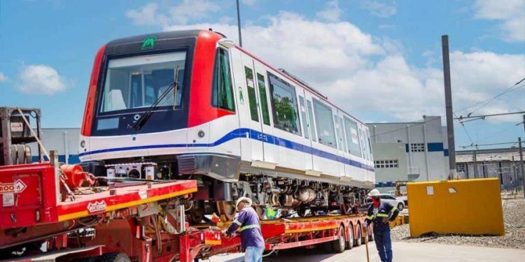Llegan nuevos vagones para ampliar el servicio del Metro de Santo Domingo