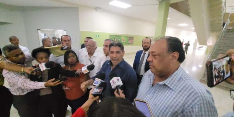 Grandes avicultores comprarán huevos a pequeños productores de todo el país