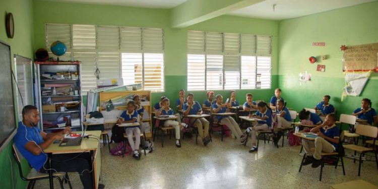 El presupuesto de Educación se incrementa en RD$21,662.6 millones en relación al 2023