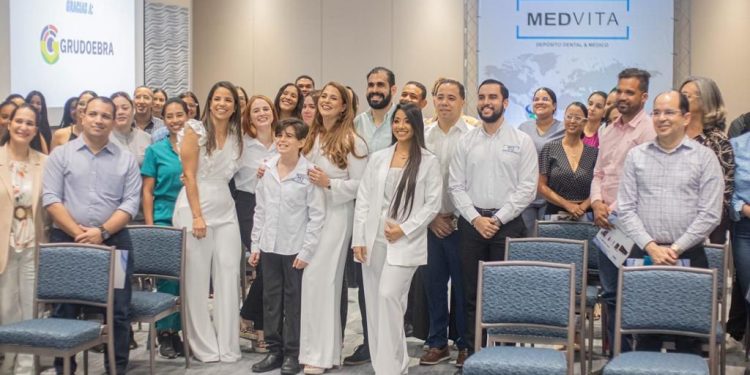 MEDVITA Realiza primer encuentro odontológico