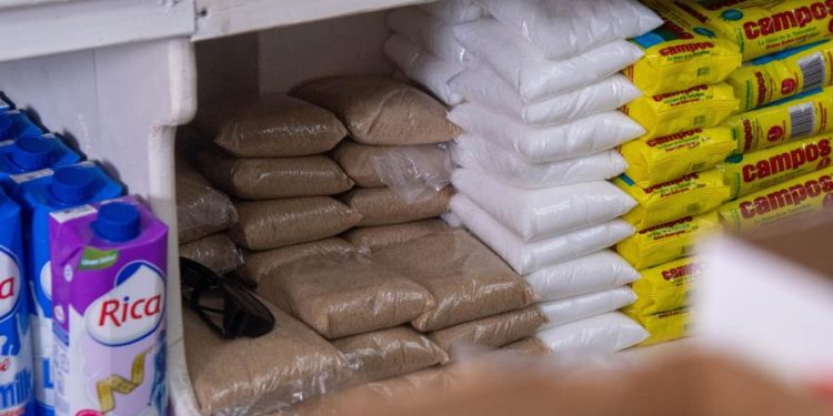Precios del azúcar aumentan entre 4.21 % y 40.93 % en un año