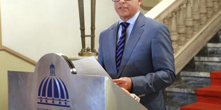 Gobierno refuerza medidas contra el dengue