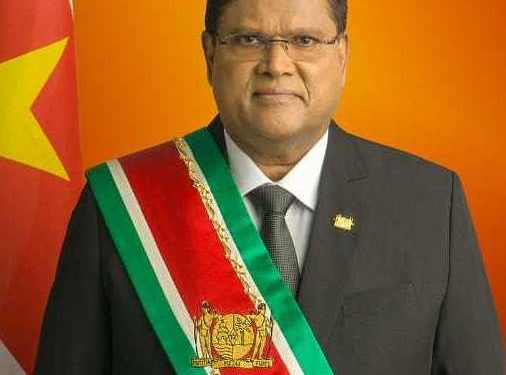 Presidente Abinader recibirá en el Palacio Nacional visita oficial de su homólogo de Surinam, Chandrikapersad Santokhi